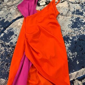 New fashion nova dress size small